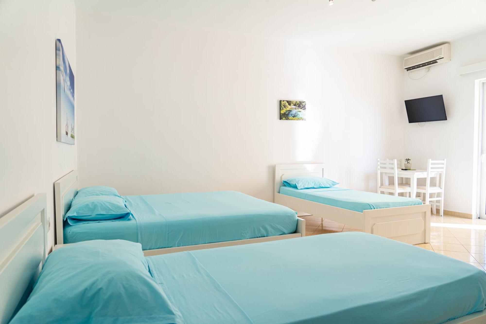 Vila Konomi Sarandë エクステリア 写真
