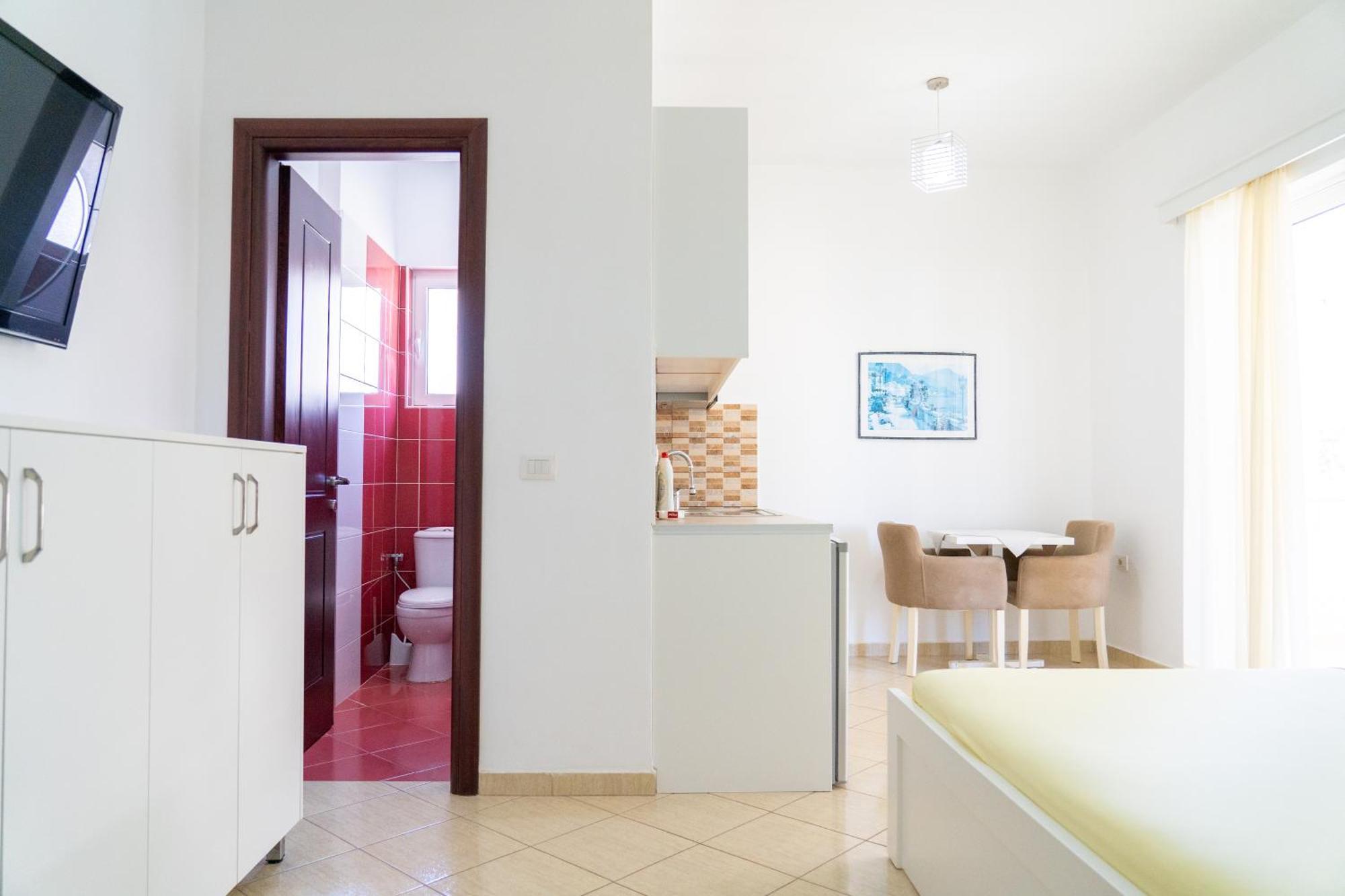 Vila Konomi Sarandë エクステリア 写真